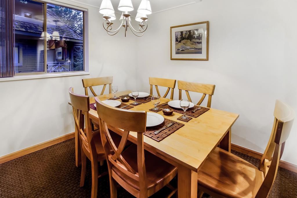 Valhalla Vacations At Whistler Bagian luar foto