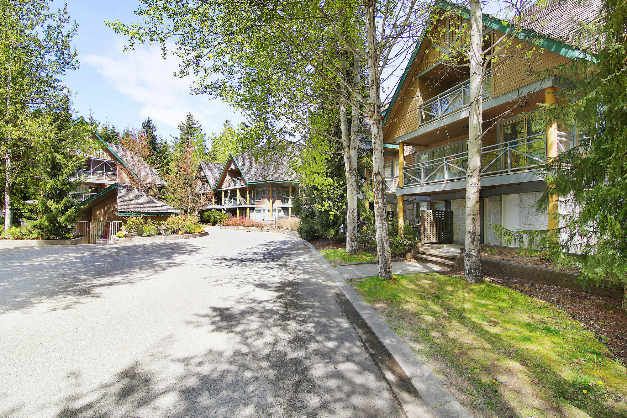 Valhalla Vacations At Whistler Bagian luar foto